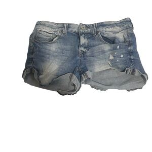 Express Jeans Shorts Size 4 Light Wash Frayed Cut Off Distressed‎ Comfortable